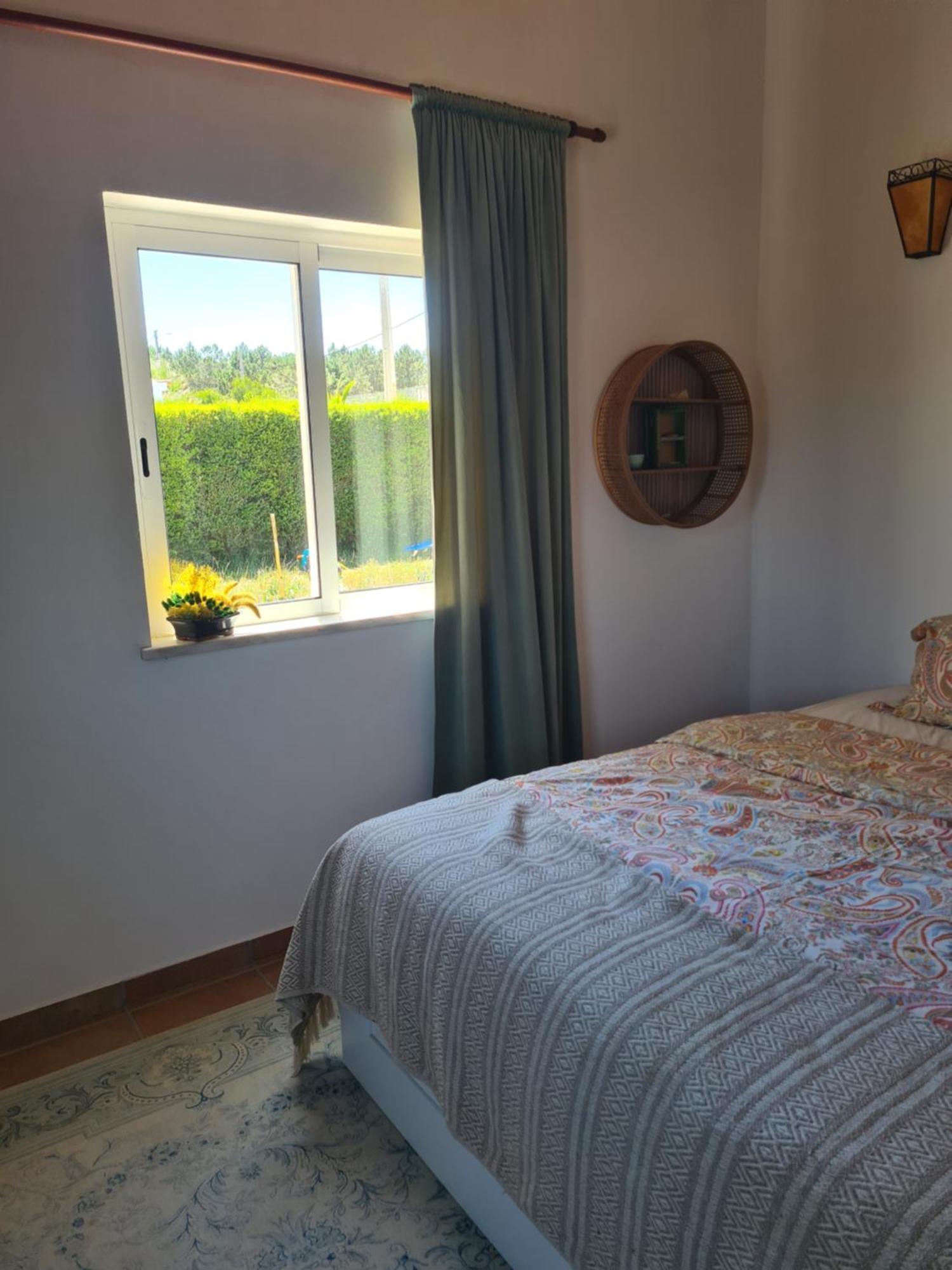Casa Ensolarada B&B And Pottery Алжезур Стая снимка